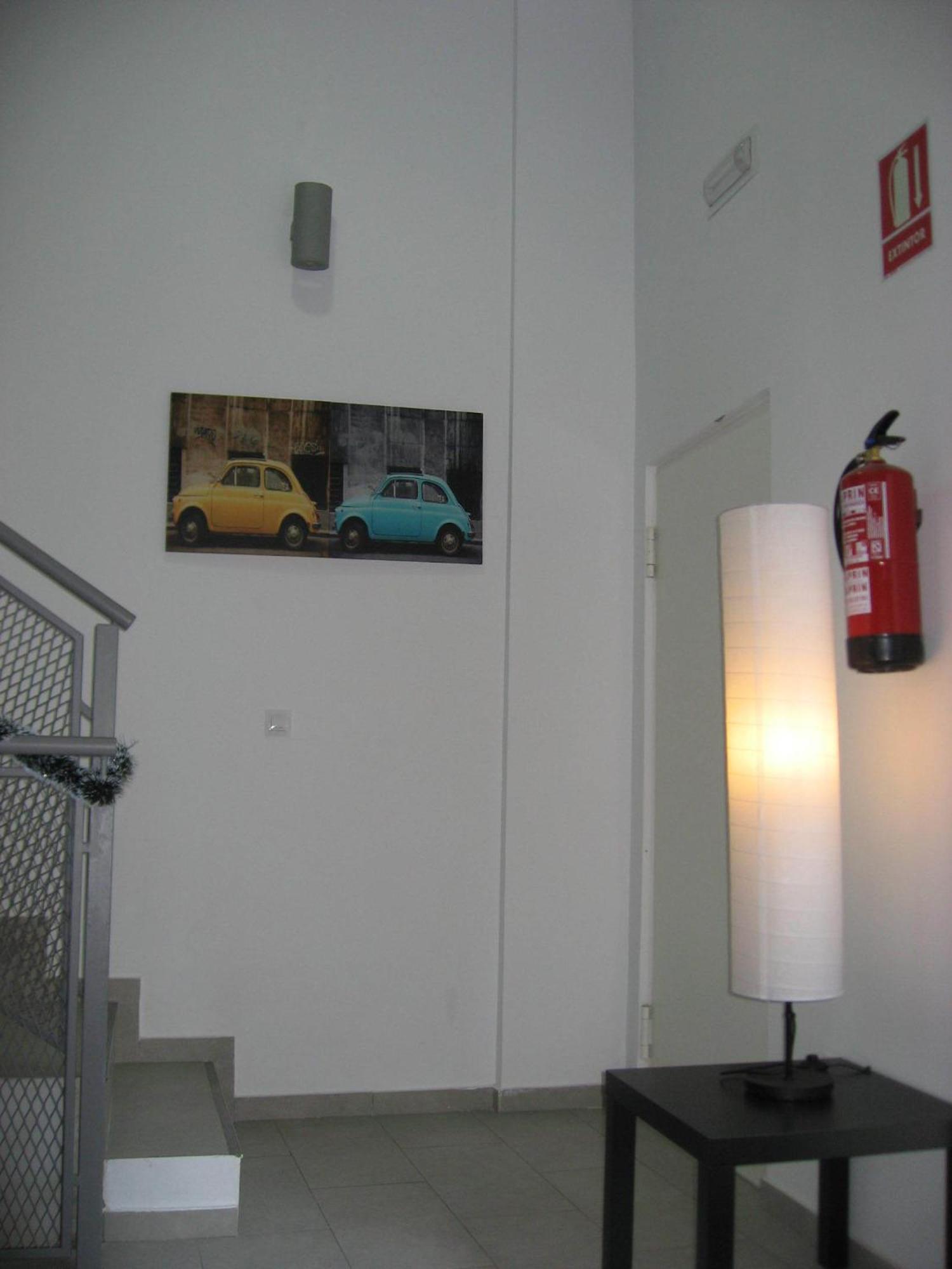 Hostelscat บาร์เซโลนา ภายนอก รูปภาพ