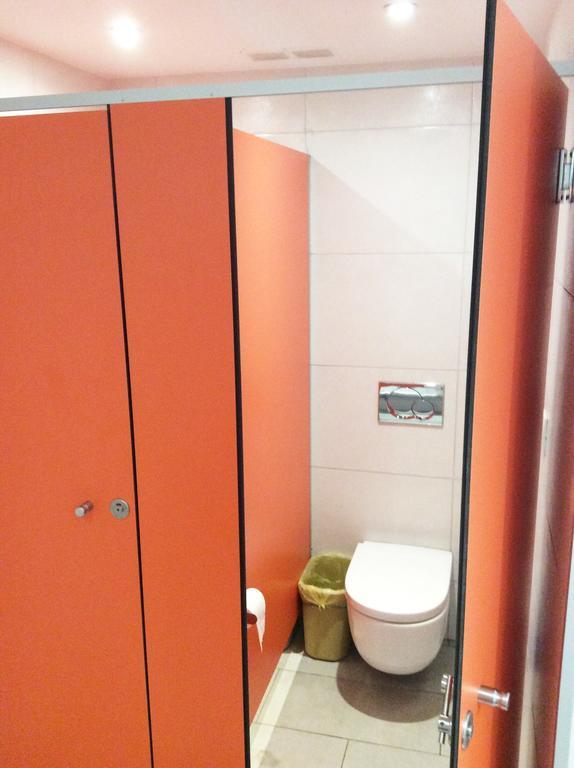 Hostelscat บาร์เซโลนา ภายนอก รูปภาพ