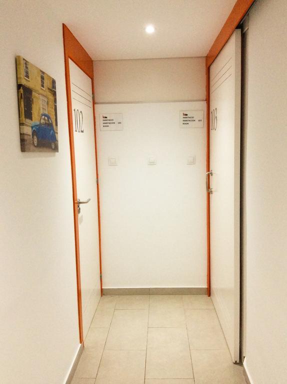 Hostelscat บาร์เซโลนา ภายนอก รูปภาพ
