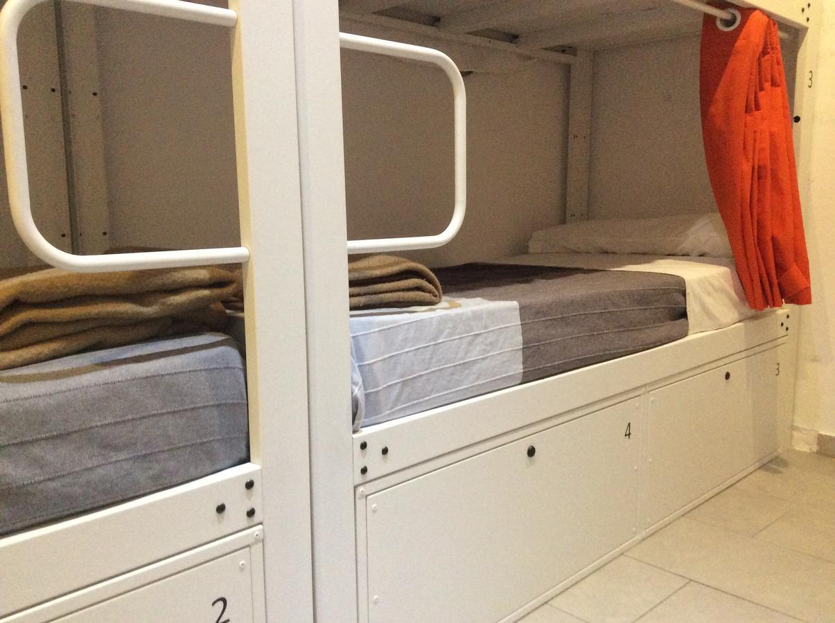 Hostelscat บาร์เซโลนา ภายนอก รูปภาพ