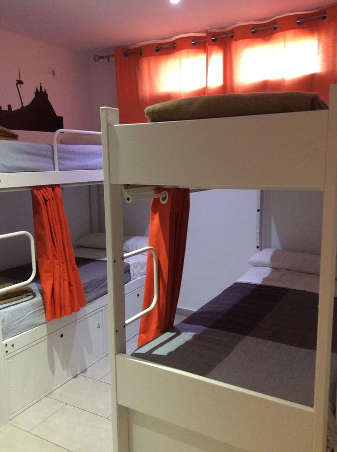 Hostelscat บาร์เซโลนา ภายนอก รูปภาพ